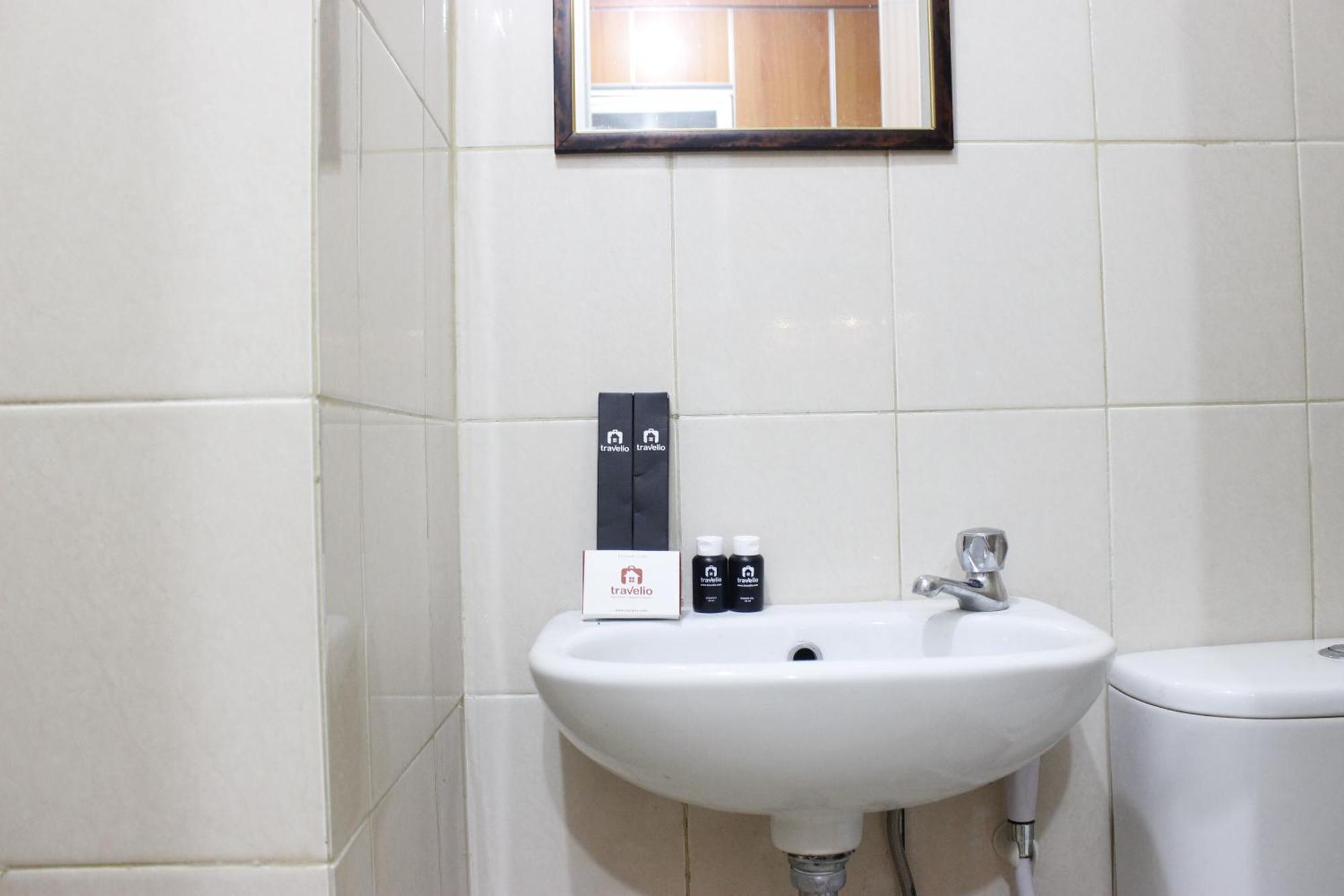 Apartemen Compact Tamansari Panoramic By Travelio